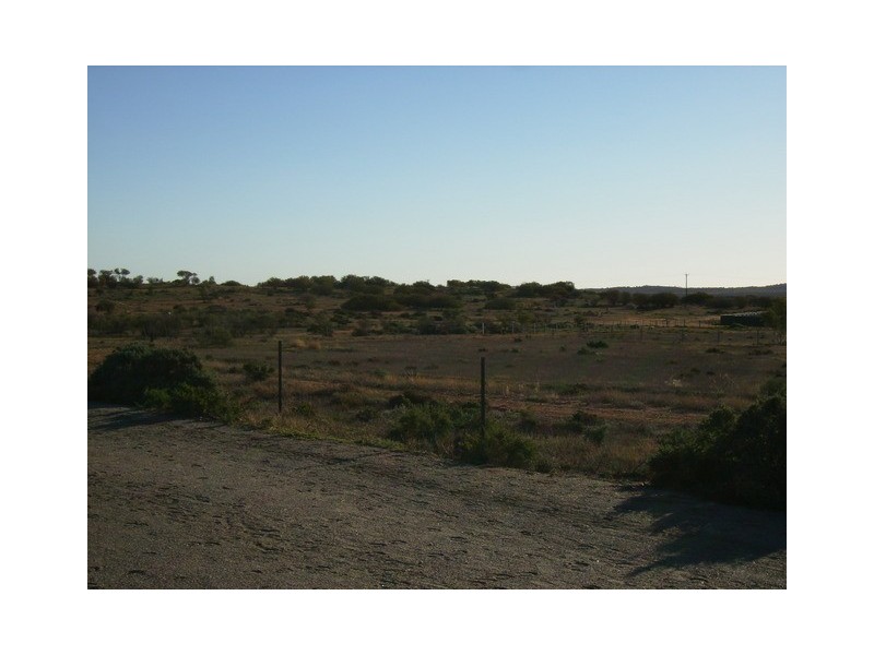 383 Brookfield Avenue, Broken Hill NSW 2880