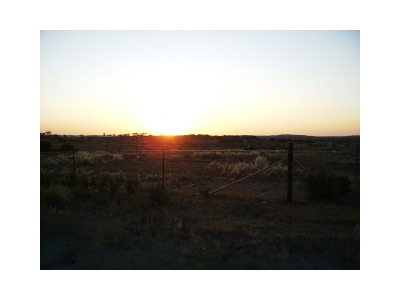 383 Brookfield Avenue, Broken Hill NSW 2880