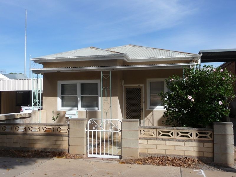 88 Crystal Street, Broken Hill NSW 2880