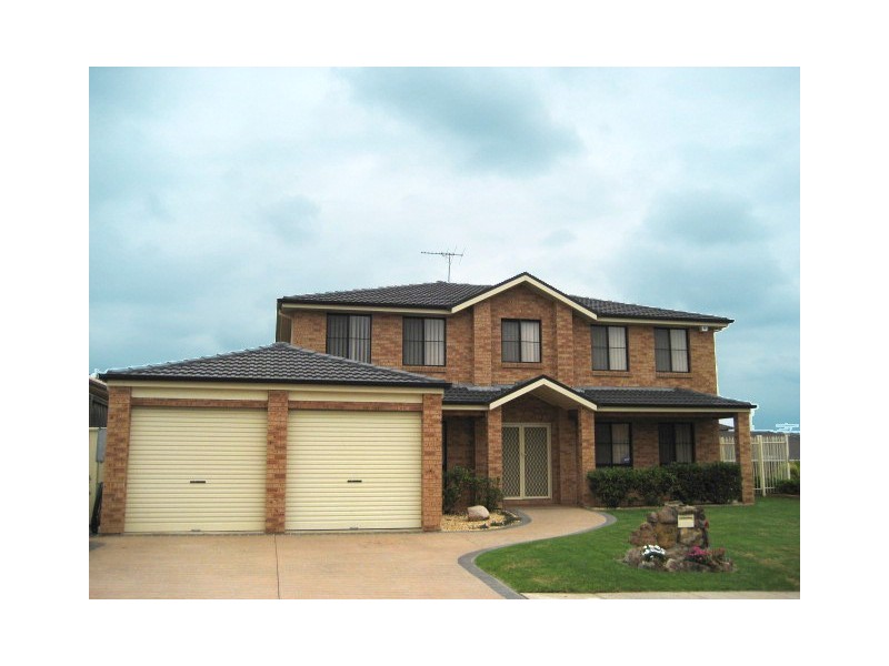 2 Cooyal Pl, Glenwood NSW 2768