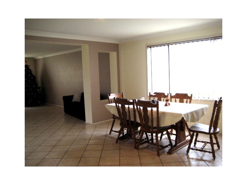 2 Cooyal Pl, Glenwood NSW 2768