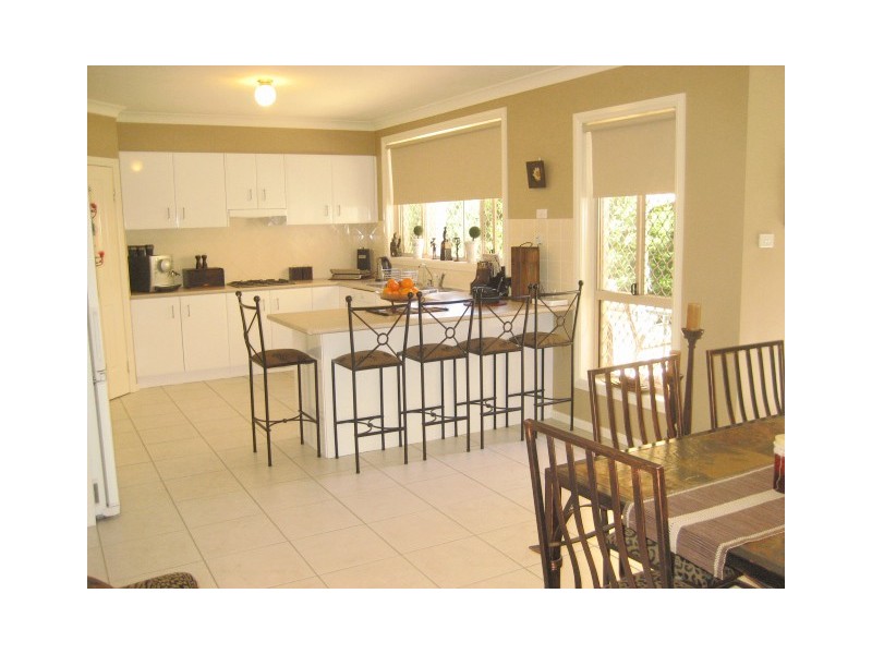 4 Radcliffe Place, Kellyville NSW 2155