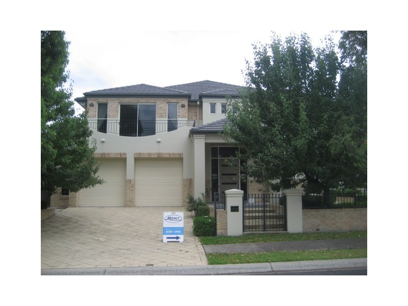 42 River Oak Place, Kellyville NSW 2155