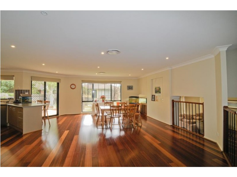 5 Hart Pl, Kellyville NSW 2155