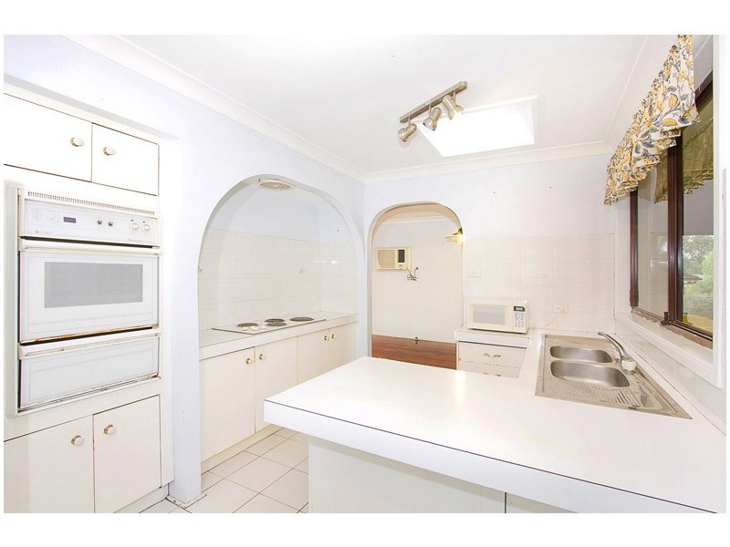 15 Womboyne Ave, Kellyville NSW 2155