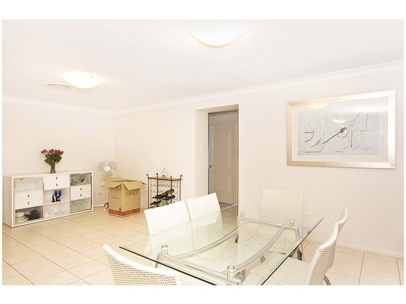 26 Kirkcaldy Cct, Kellyville NSW 2155