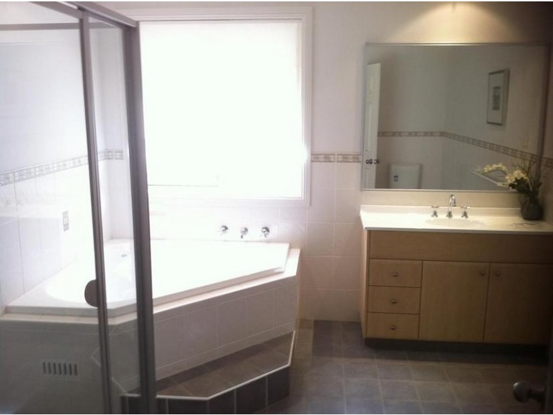 2 Indigo Ave, Kellyville NSW 2155