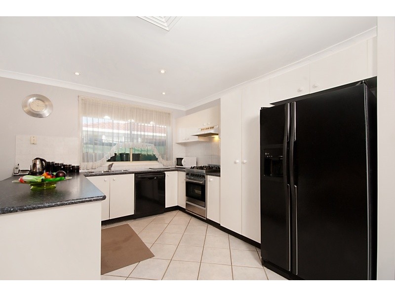22 Crestview Ave, Kellyville NSW 2155