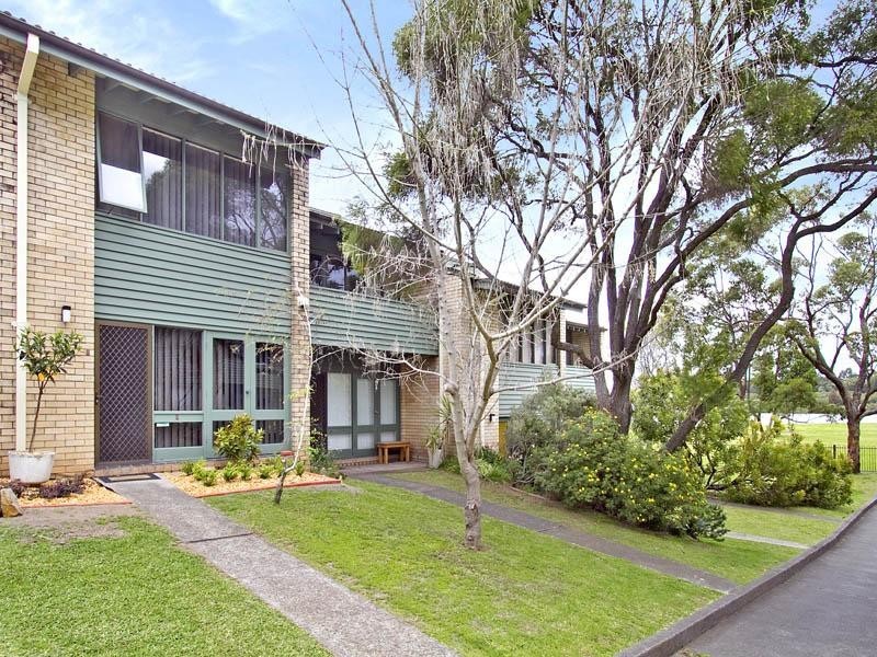 3/13 Llewellyn St, Rhodes NSW 2138