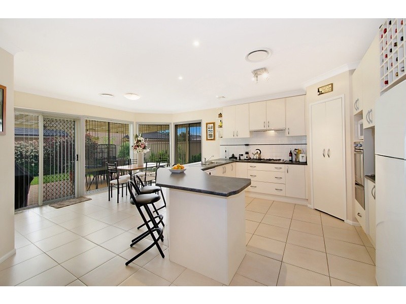 22 Rebellion Ct, Beaumont Hills NSW 2155