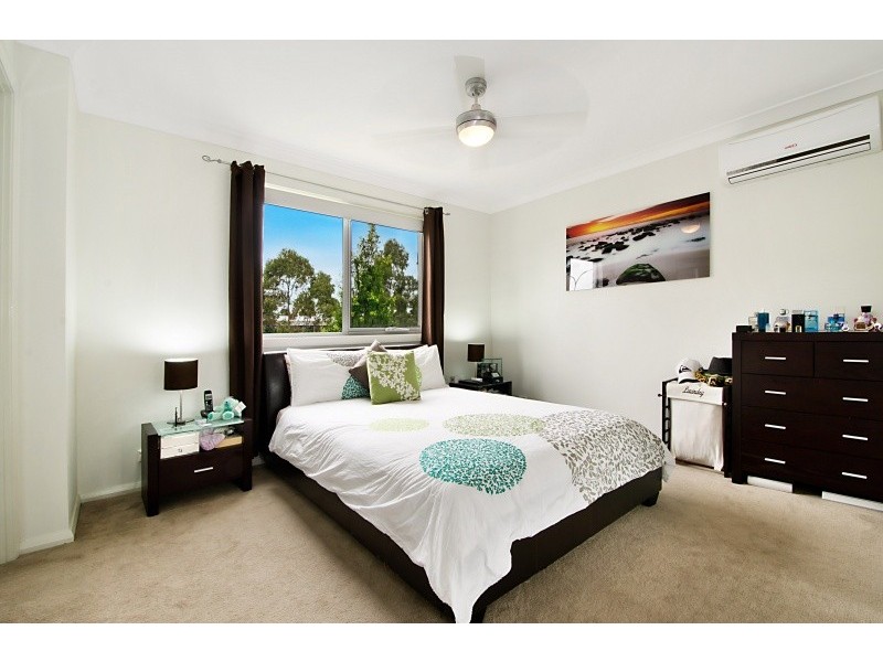 124 Stanhope Parkway, Stanhope Gardens NSW 2768