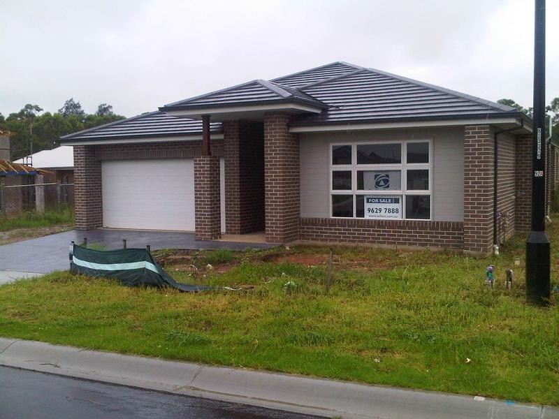 3 Coobowie Dr, The Ponds NSW 2769