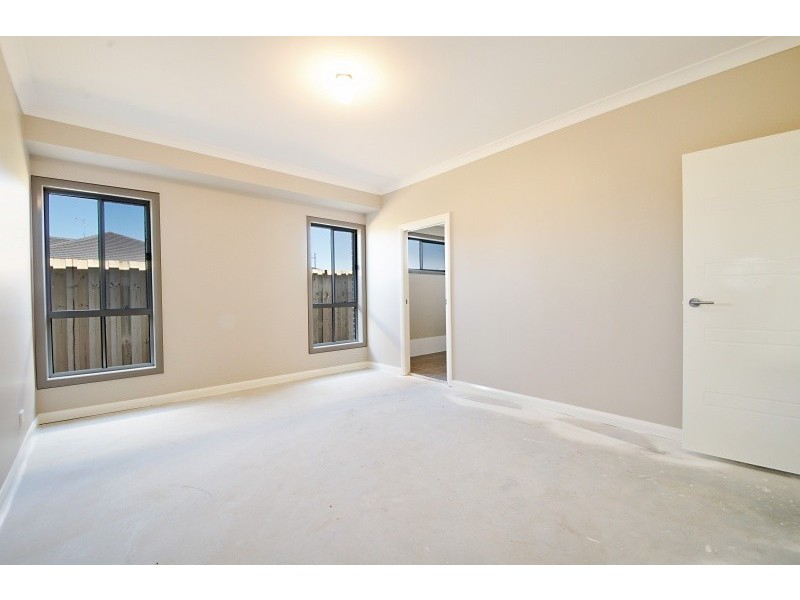 3 Coobowie Dr, The Ponds NSW 2769