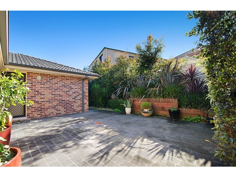 25 Softwood Ave, Beaumont Hills NSW 2155