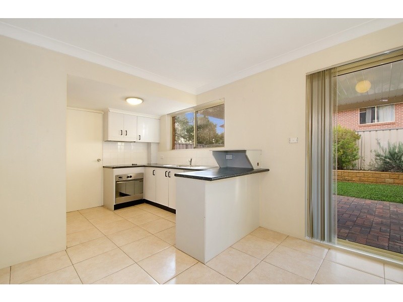 2/22 Highfield Rd, Quakers Hill NSW 2763