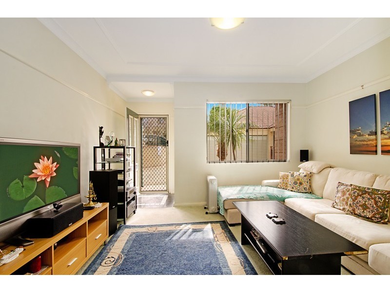 4/22-24 Pearce St, Baulkham Hills NSW 2153