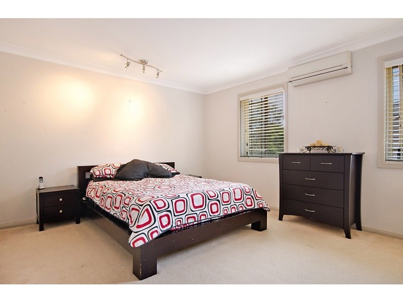 1/67 Cecil Ave, Castle Hill NSW 2154