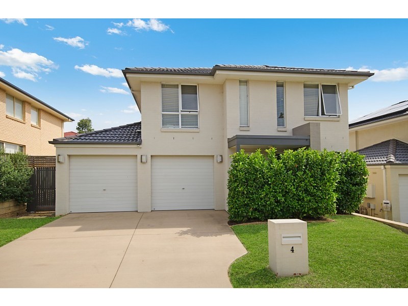 4 Rushden Way, Stanhope Gardens NSW 2768