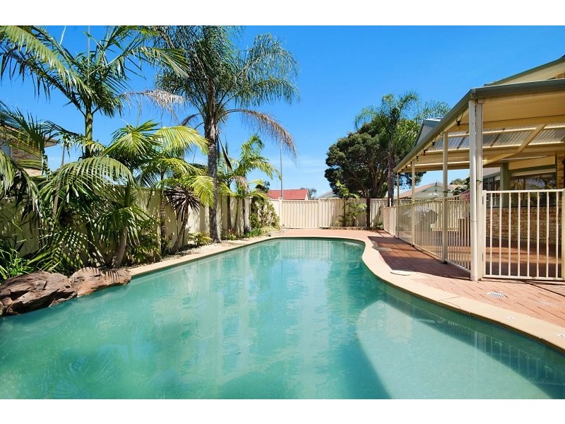 6 Forman Ave, Glenwood NSW 2768