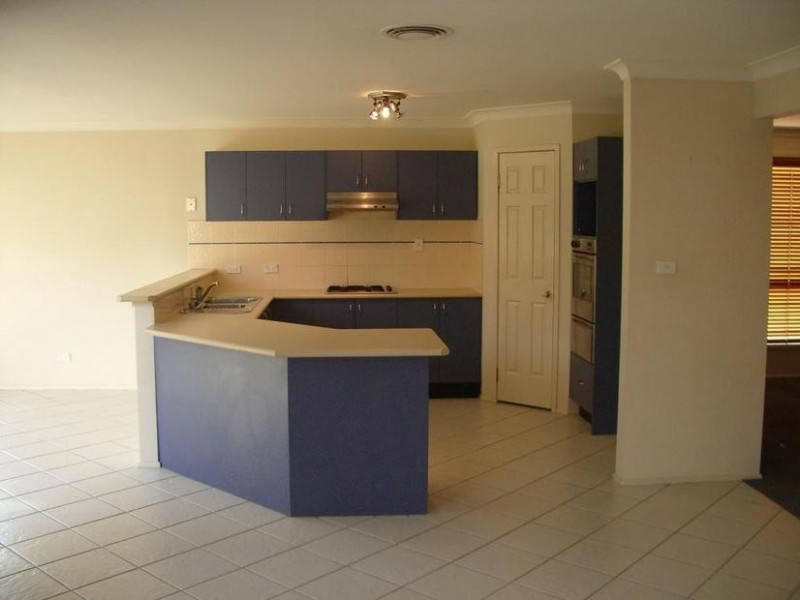 40 Scribblygum Cct, Rouse Hill NSW 2155