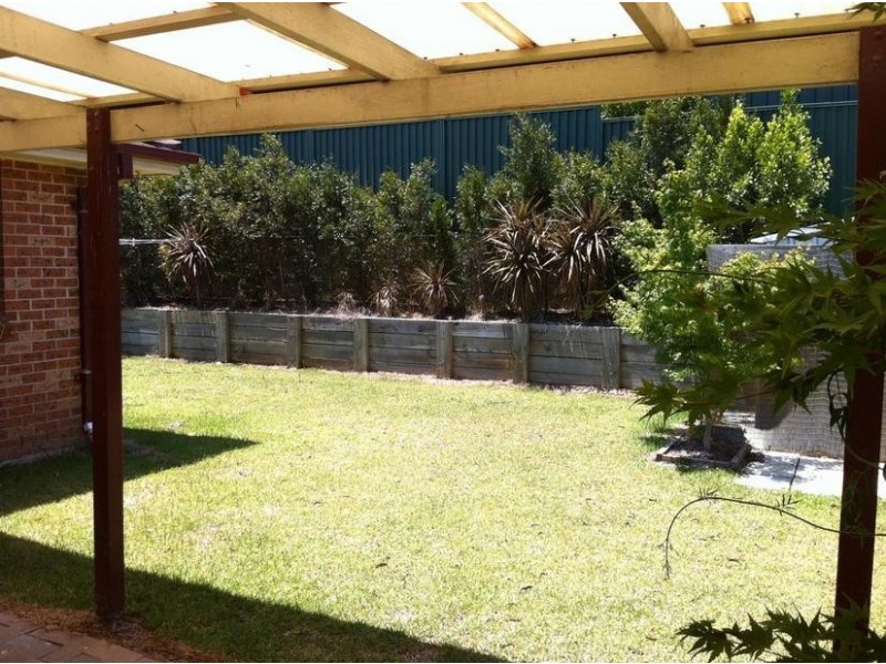 5 Dorrie Place, Quakers Hill NSW 2763