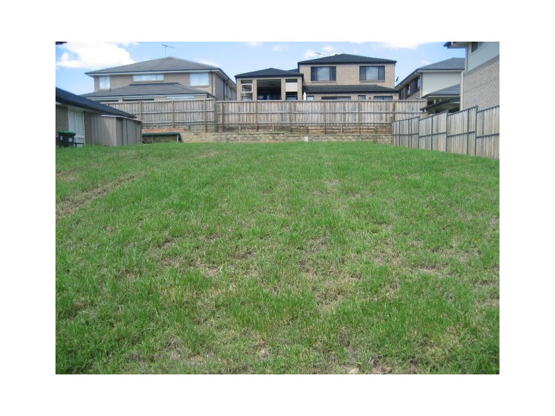 12 Hadley Cct, Beaumont Hills NSW 2155