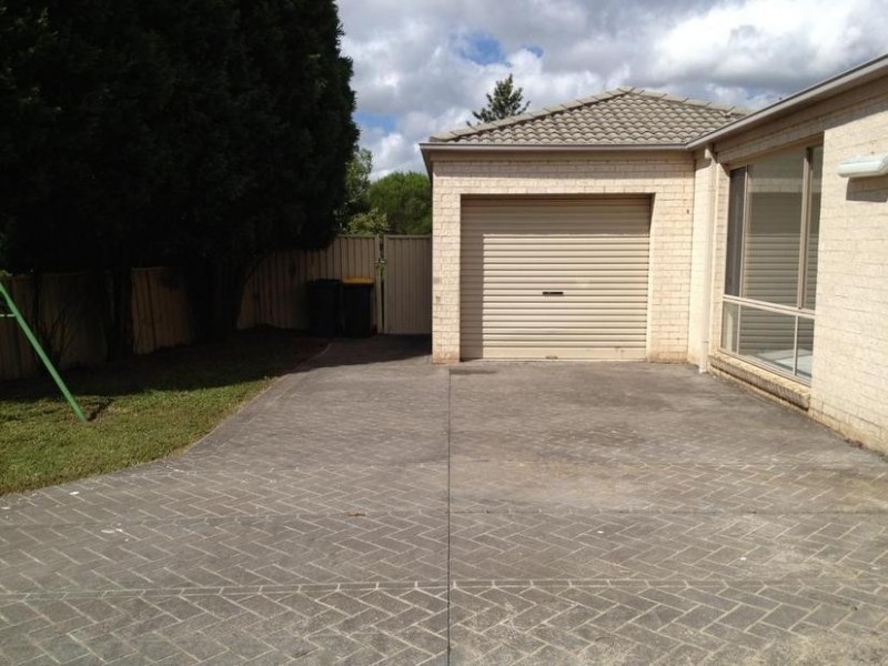 16 Farmer Close, Glenwood NSW 2768