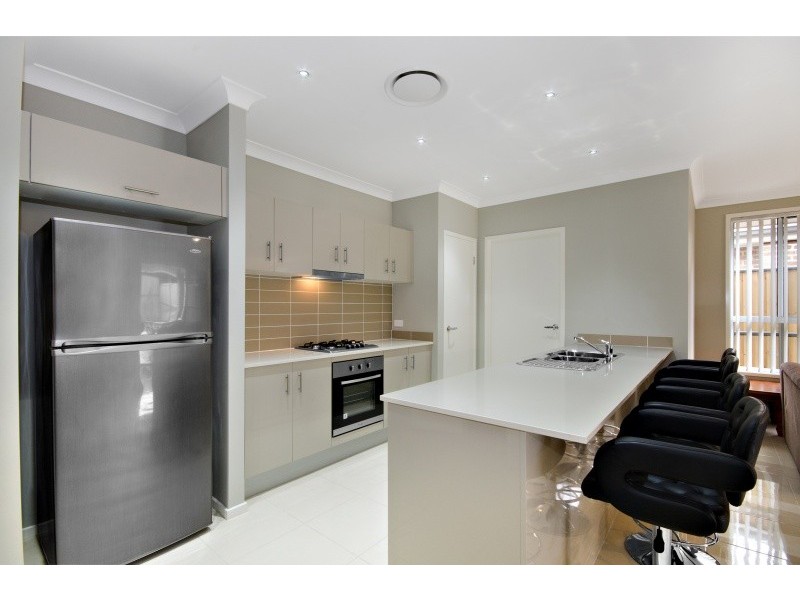 120 Greenview Parade, The Ponds NSW 2769