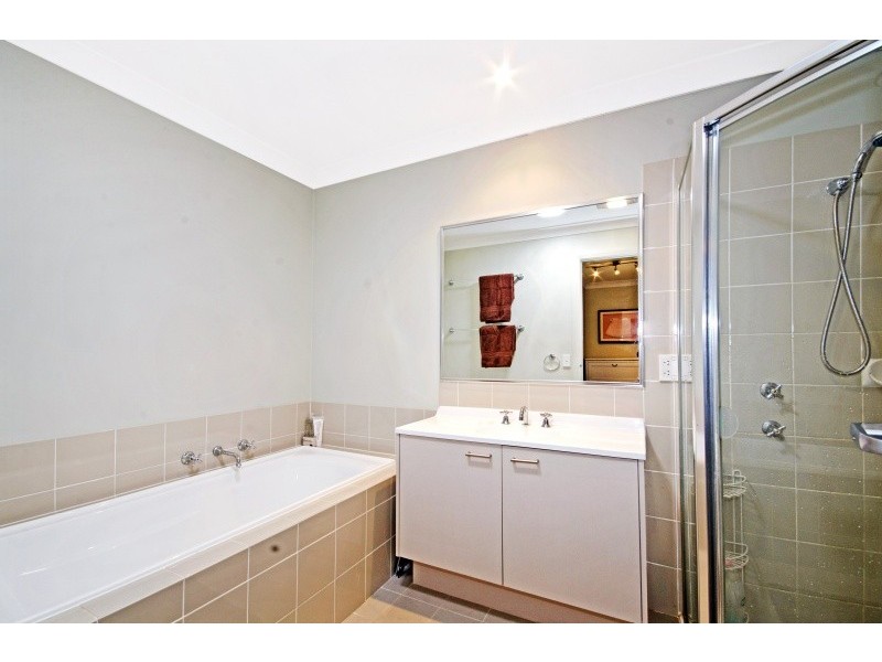 10 Eccles Way, Stanhope Gardens NSW 2768