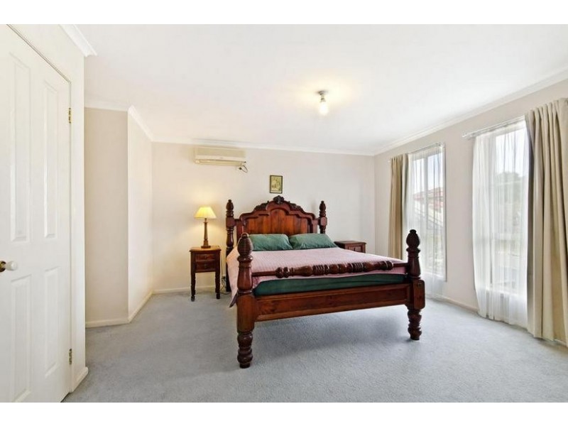 6 Herald Place, Beaumont Hills NSW 2155