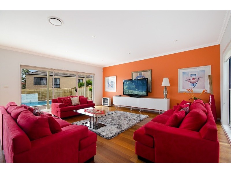 20 Blue Bell Cct, Kellyville NSW 2155