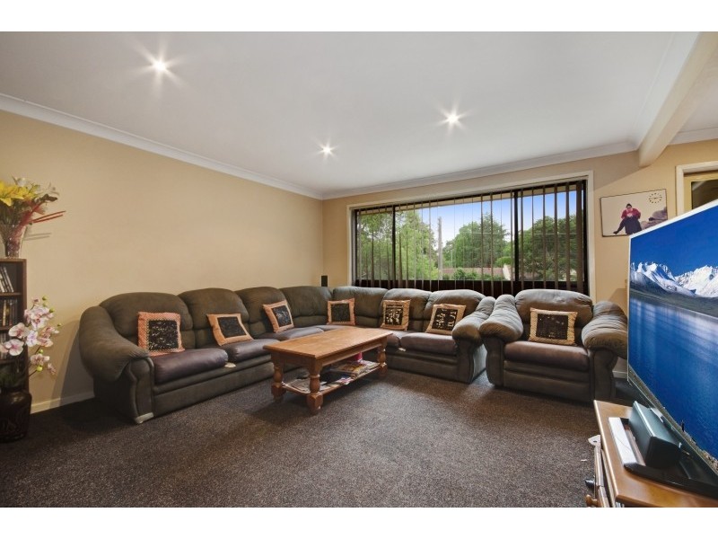 10 Sheila Place, Kellyville NSW 2155