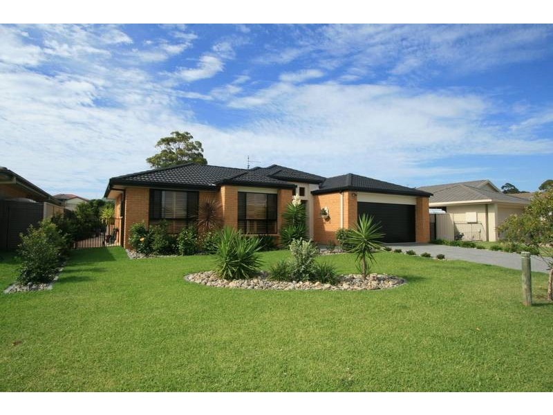 Bonny Hills NSW 2445
