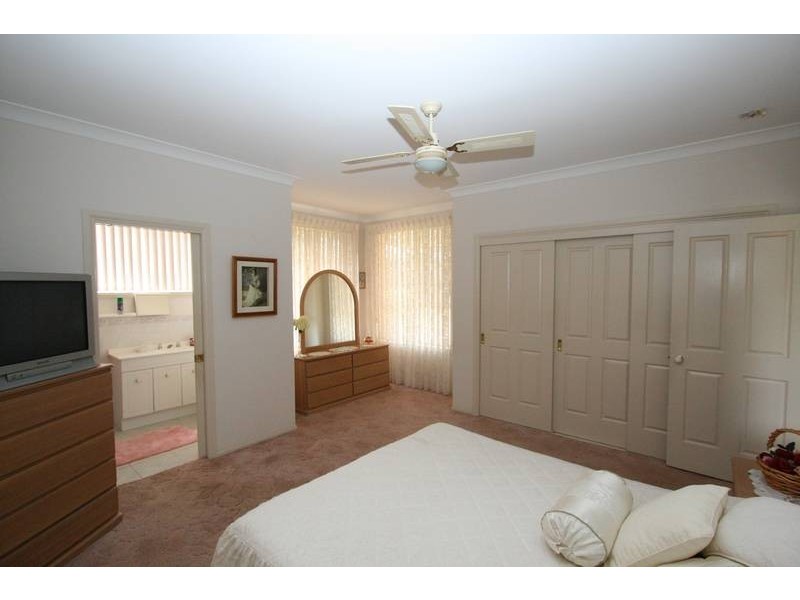 2 Boomerang Street, Lake Cathie NSW 2445