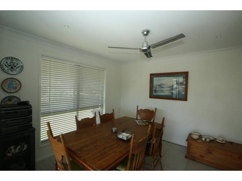 40 Fiona Crescent, Lake Cathie NSW 2445