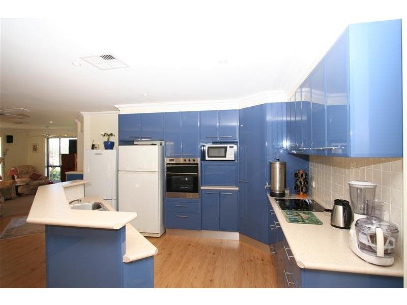 45 Admirals Circle, Laurieton NSW 2443