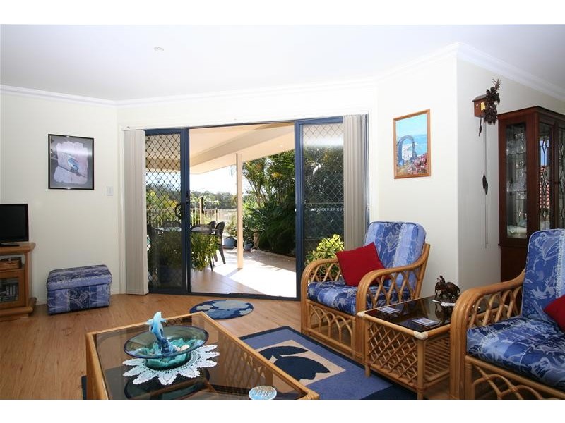 45 Admirals Circle, Laurieton NSW 2443