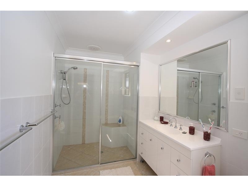 45 Admirals Circle, Laurieton NSW 2443