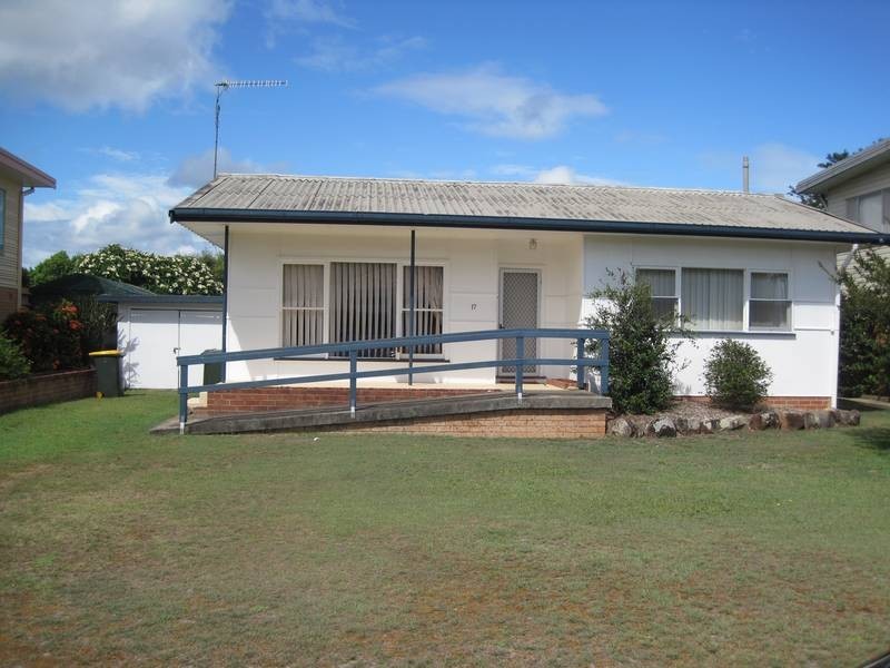 17 Ocean Street, North Haven NSW 2443