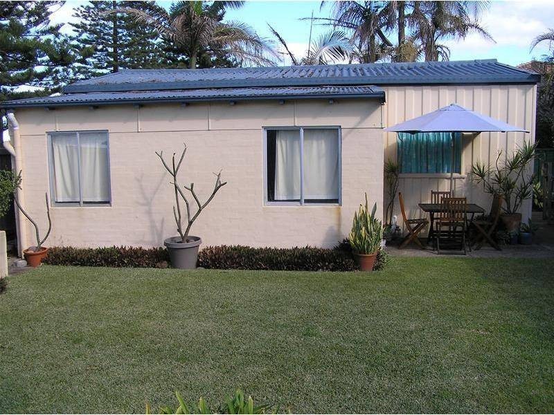 20 Chepana Street, Lake Cathie NSW 2445