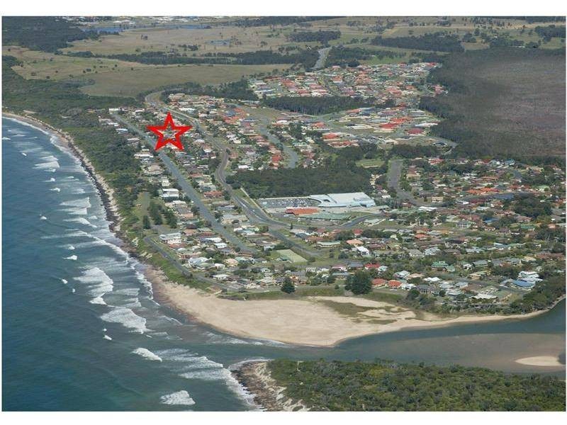 105 Chepana Street, Lake Cathie NSW 2445