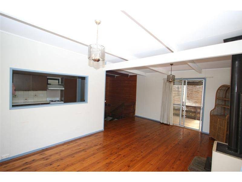 105 Chepana Street, Lake Cathie NSW 2445