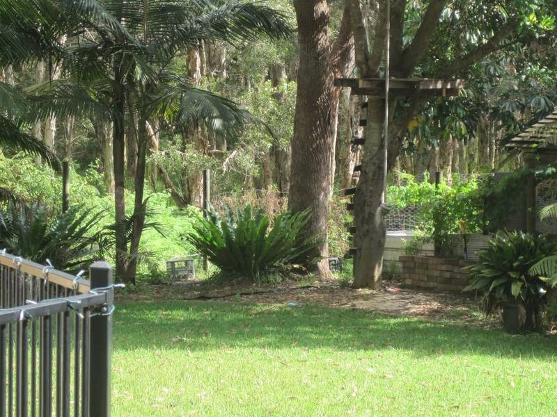 16 Evans Street, Lake Cathie NSW 2445