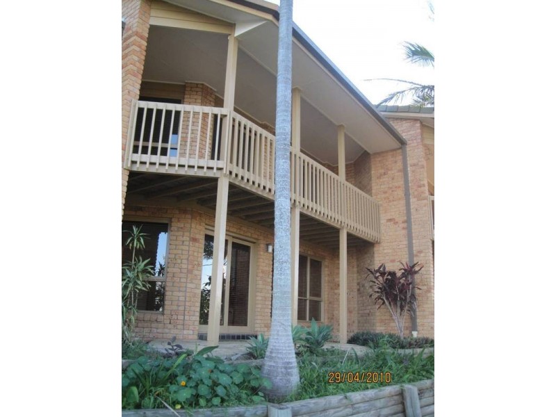 3/3 Parry Street, Lake Cathie NSW 2445