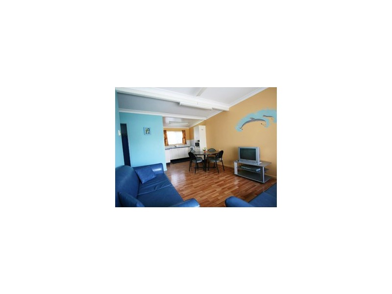 1 & 2/1639 Ocean Drive, Lake Cathie NSW 2445