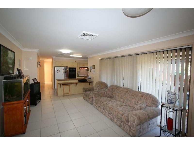 12 Blackbutt Crescent, Laurieton NSW 2443
