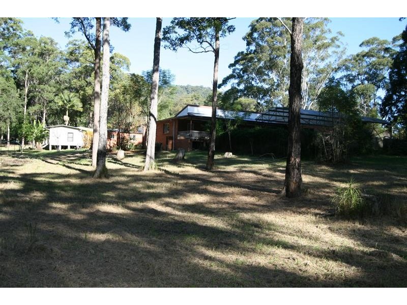 225 Ocean Drive, West Haven NSW 2443