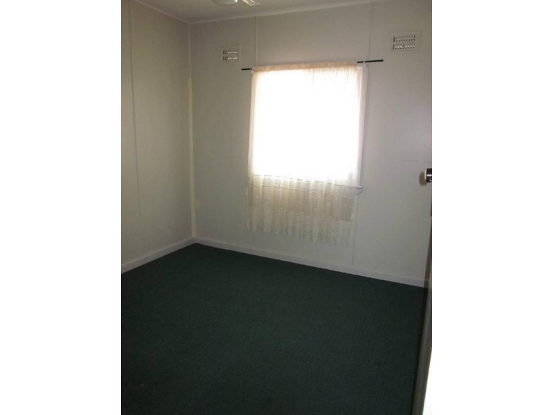 4 Vine Street, North Haven NSW 2443