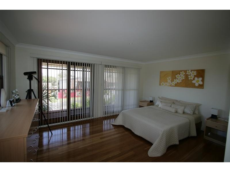 18a Bergalia Crescent, Camden Head NSW 2443