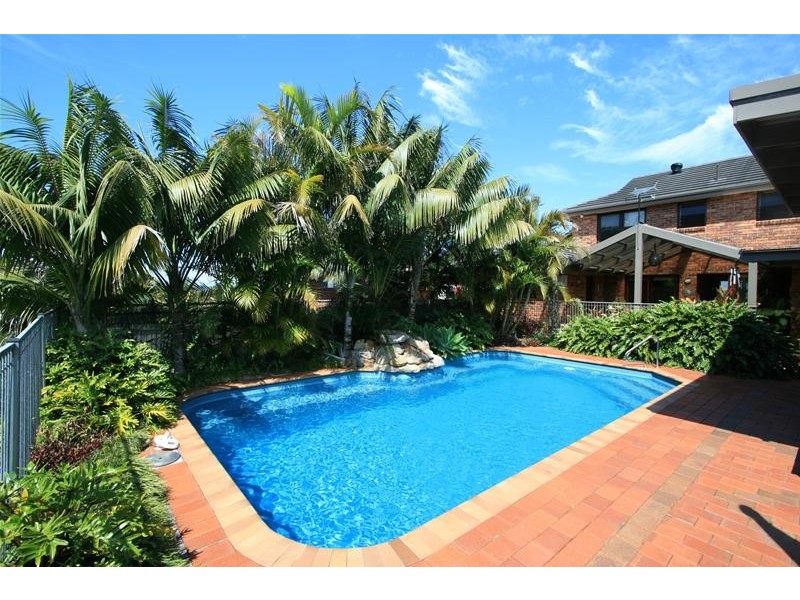 18a Bergalia Crescent, Camden Head NSW 2443